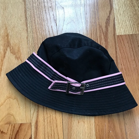 banana republic bucket hat